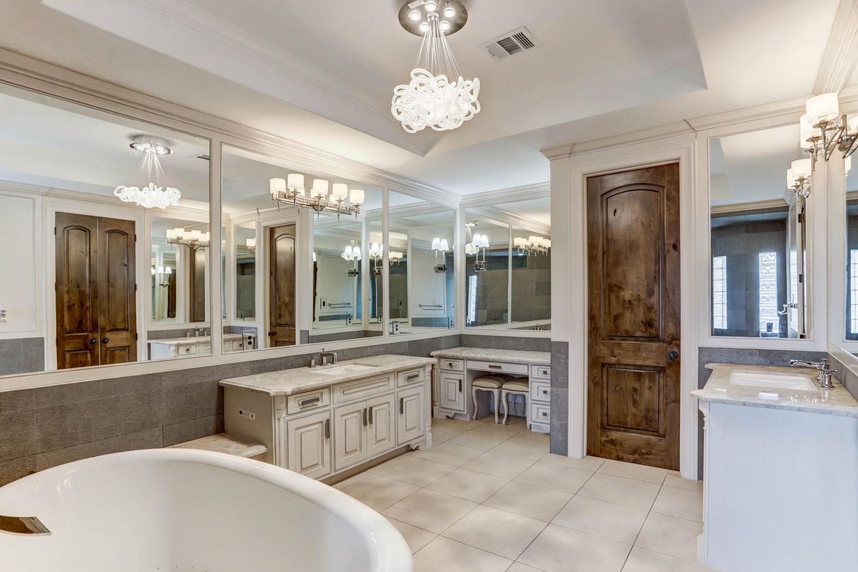 Bathroom, Chandelier, Dual Sink Vanities, Interior