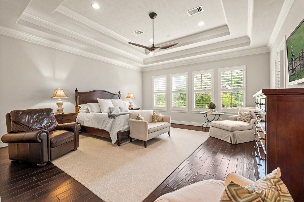 Bedroom, Interior, Recessed Lighting, Wood Texture Flooring