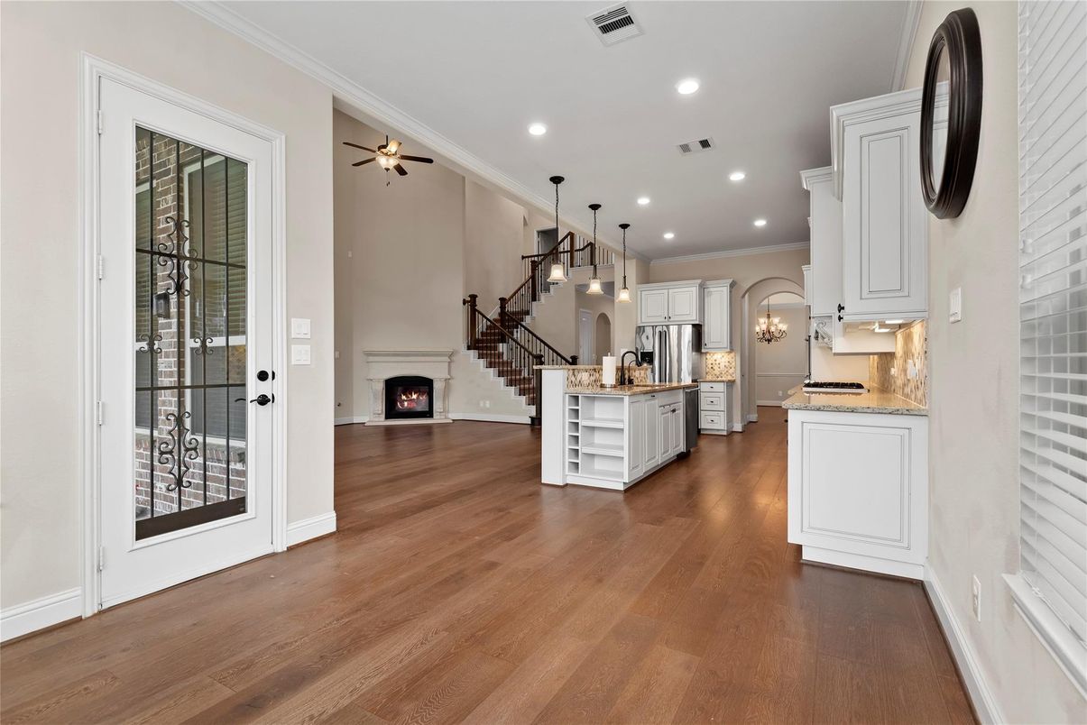 Interior, Kitchen, Pendant Lights, Recessed Lighting, Wood Texture Flooring
