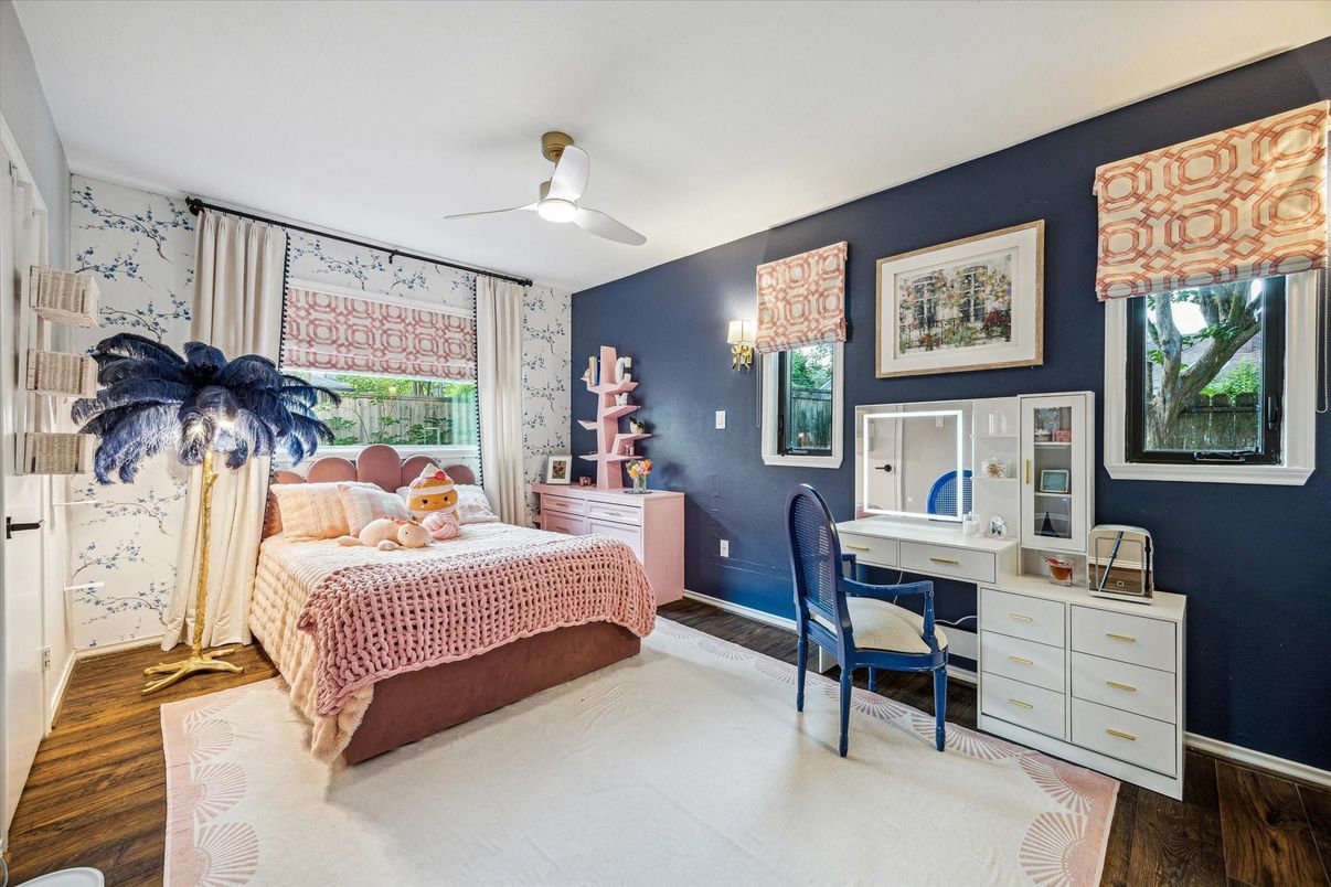 Bedroom, Home Office, Interior, Wood Texture Flooring