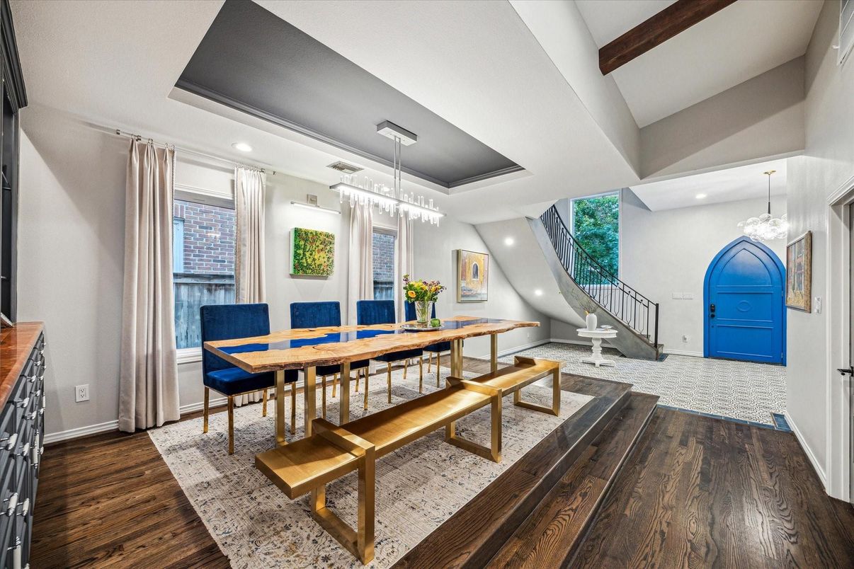 Dining room, Interior, Pendant Lights, Recessed Lighting, Wood Texture Flooring