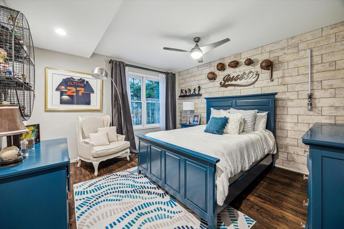 Bedroom, Interior, Recessed Lighting, Stone Walls, Wood Texture Flooring