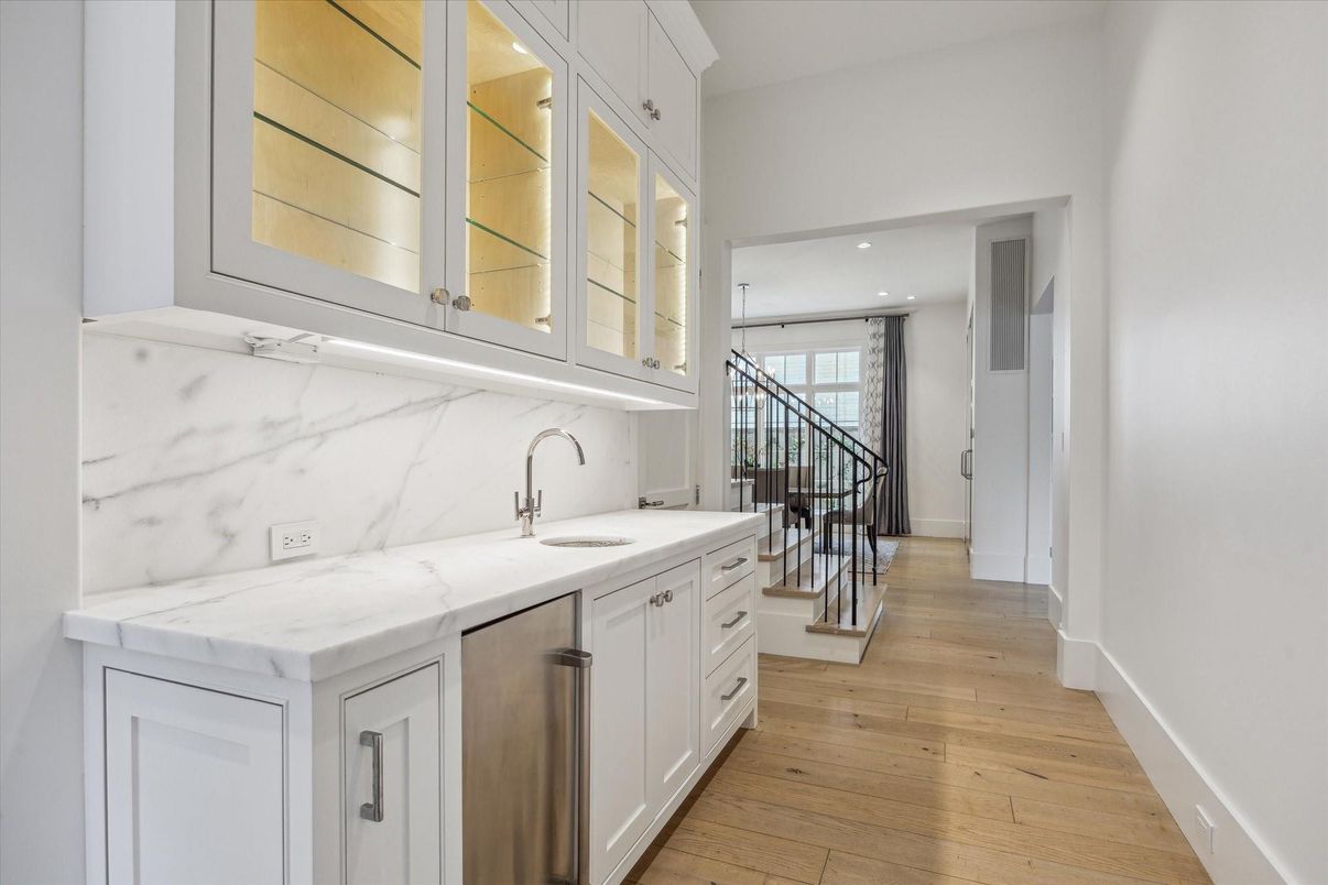 Interior, Kitchen, Marble Walls, Recessed Lighting, Wood Texture Flooring