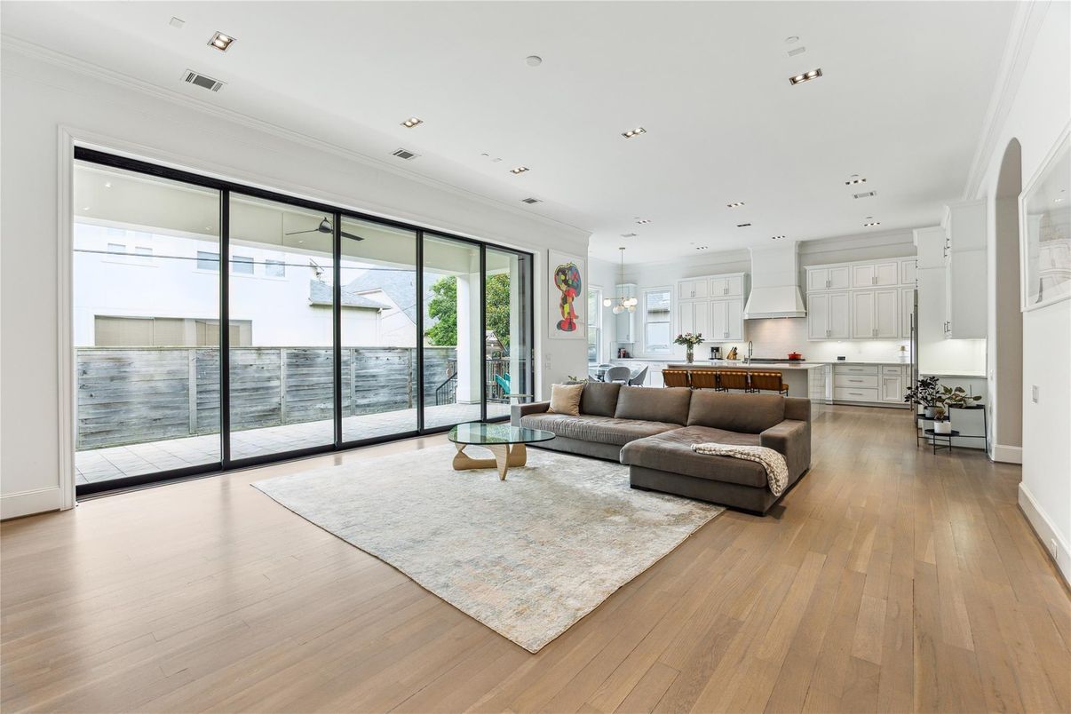 Interior, Kitchen, Living room, Pendant Lights, Recessed Lighting, Wood Texture Flooring