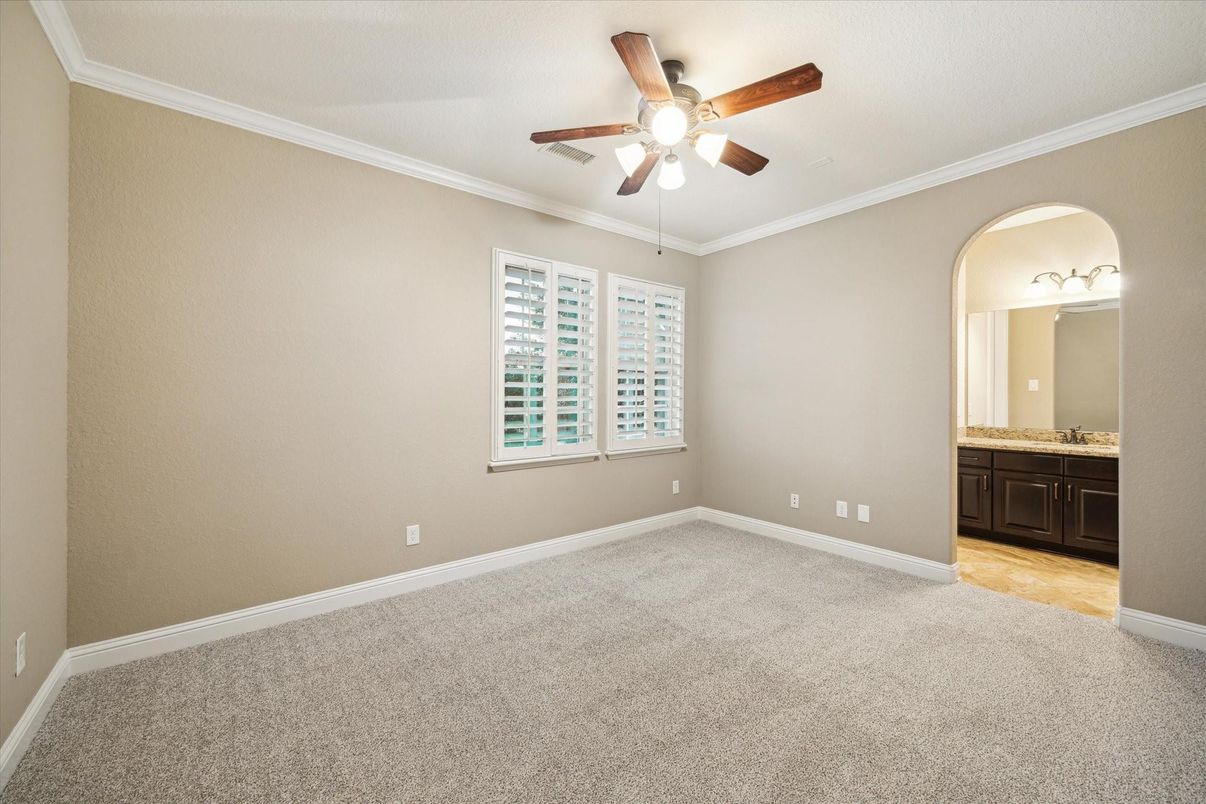 Bathroom, Empty room, Interior