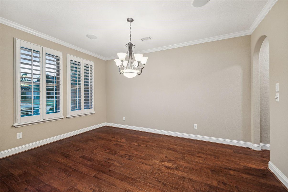 Chandelier, Empty room, Interior, Wood Texture Flooring