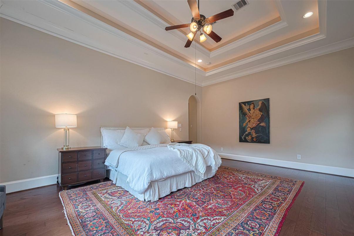 Bedroom, Interior, Recessed Lighting, Wood Texture Flooring