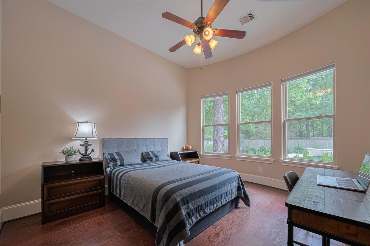 Bedroom, Home Office, Interior, Wood Texture Flooring