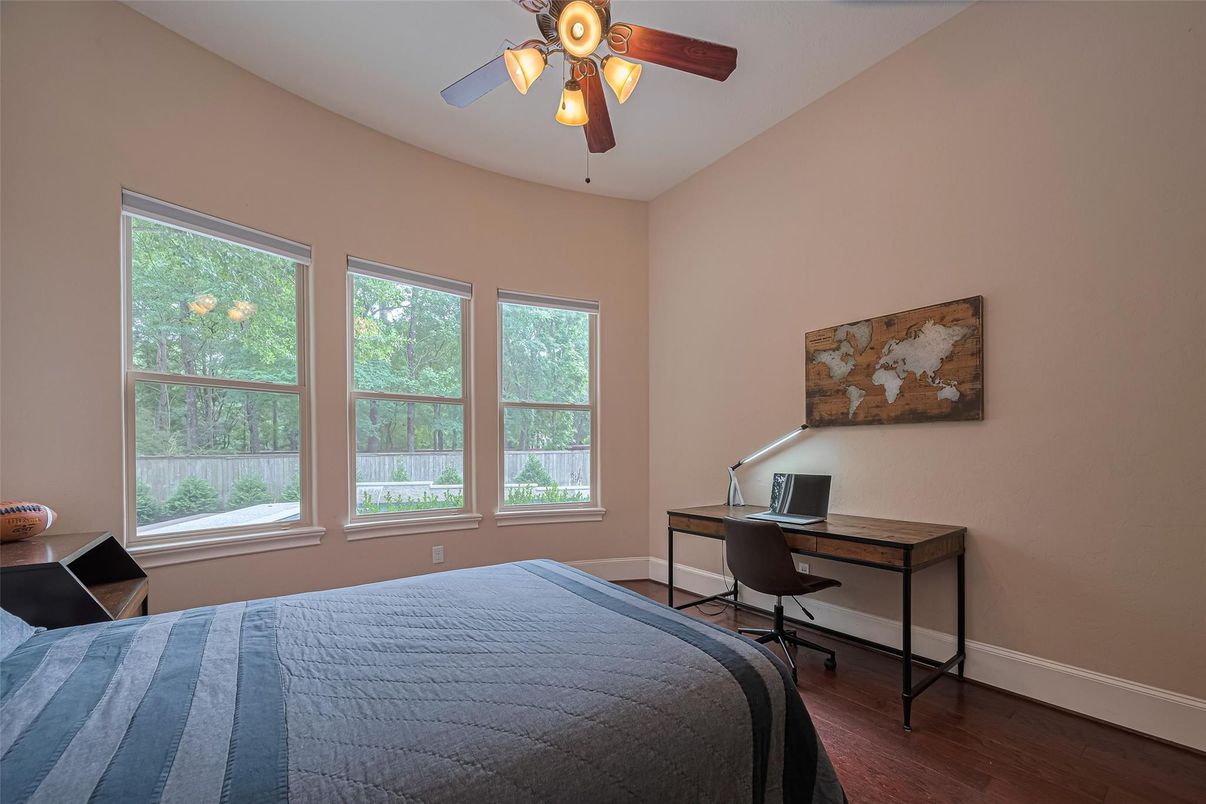 Bedroom, Home Office, Interior, Wood Texture Flooring