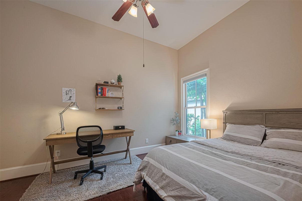 Bedroom, Home Office, Interior, Wood Texture Flooring
