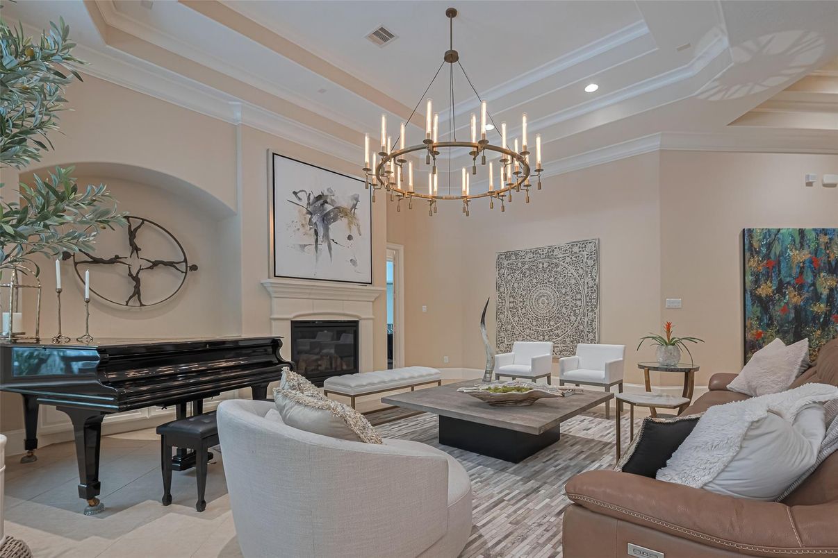 Chandelier, Fireplace, Interior, Living room, Piano, Recessed Lighting