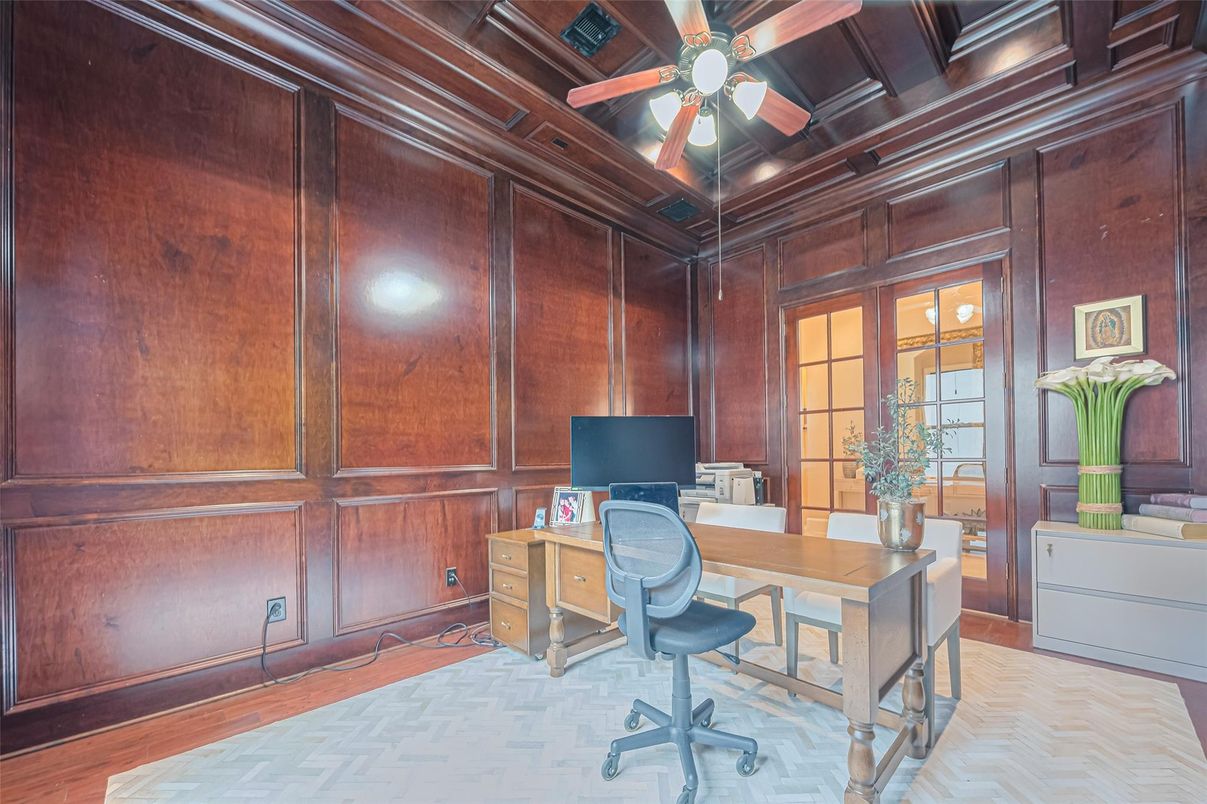 Home Office, Interior, Recessed Lighting, Wooden Ceilings, Wood Texture Flooring, Wooden Walls