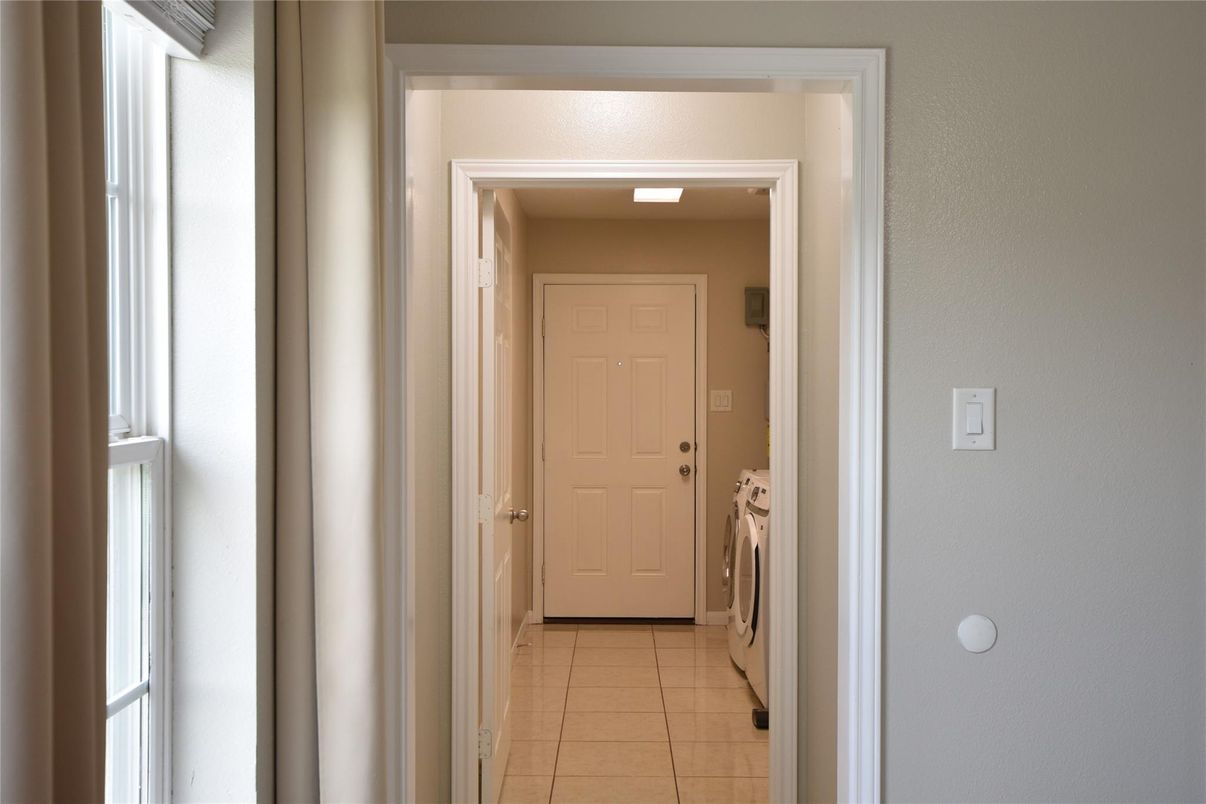 Interior, Washer