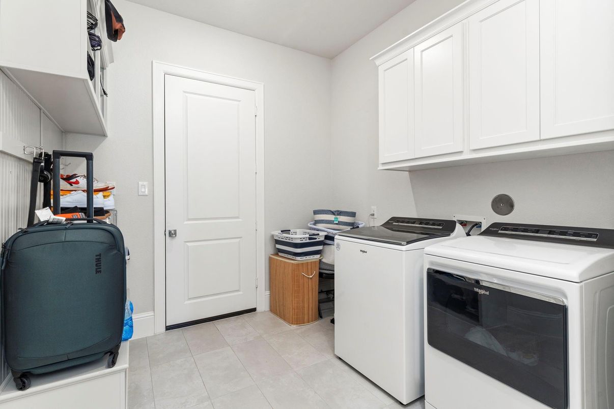 Interior, Washer