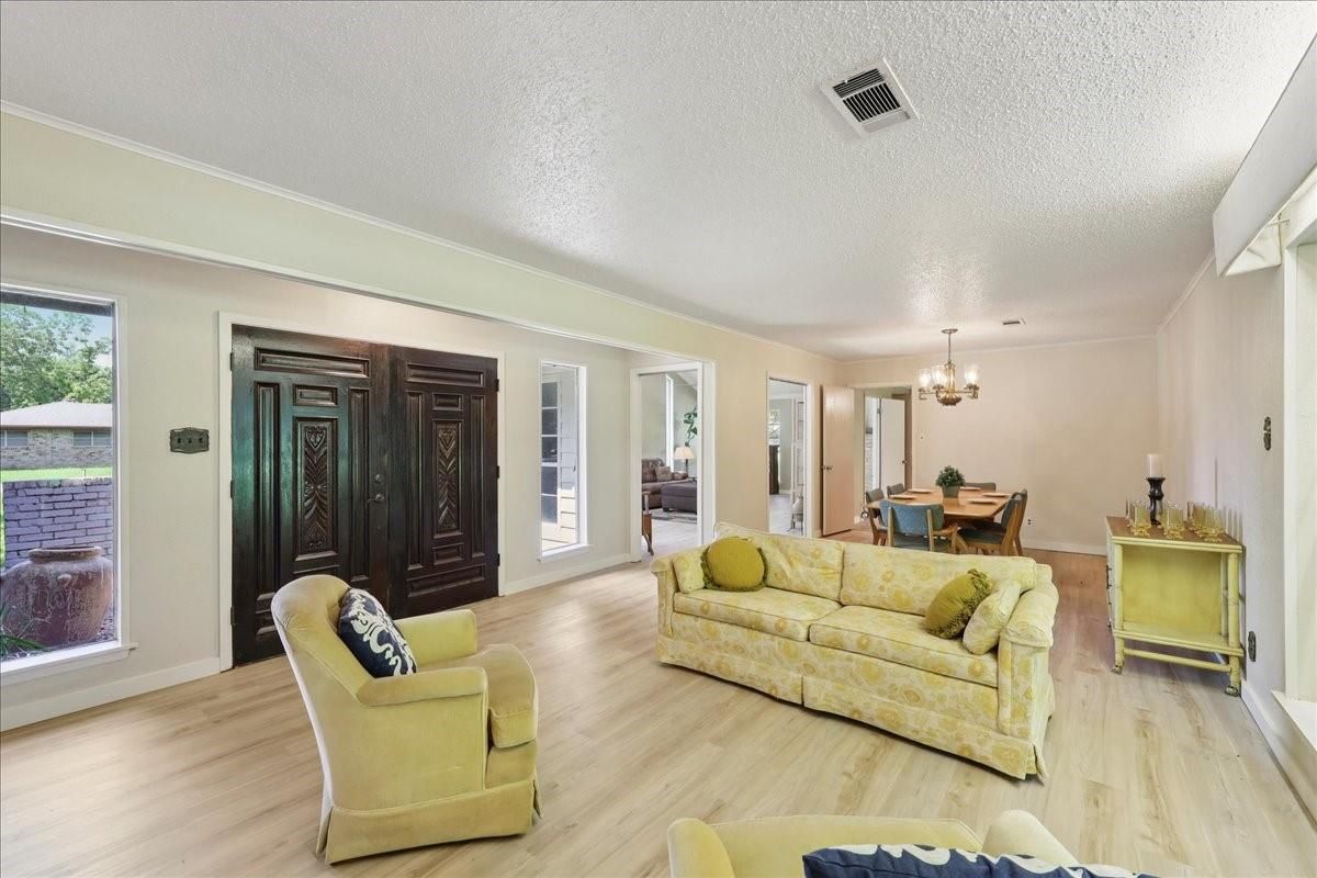 Chandelier, Dining room, Interior, Living room, Wood Texture Flooring