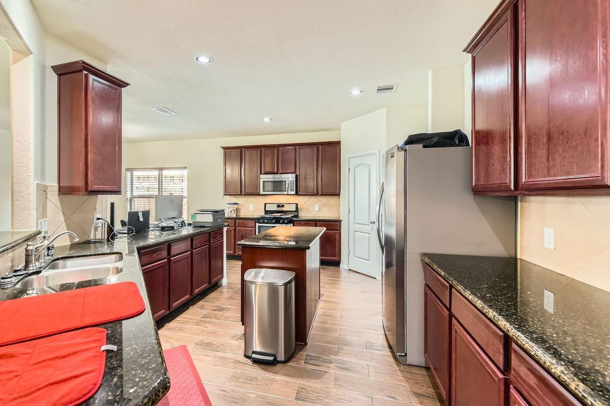 Interior, Kitchen, Recessed Lighting, Wood Texture Flooring