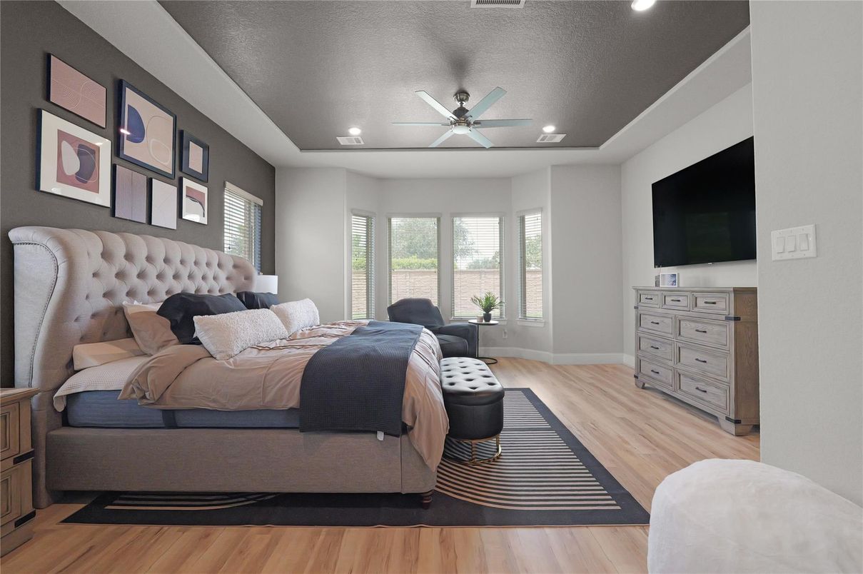 Bedroom, Interior, Recessed Lighting, Wood Texture Flooring