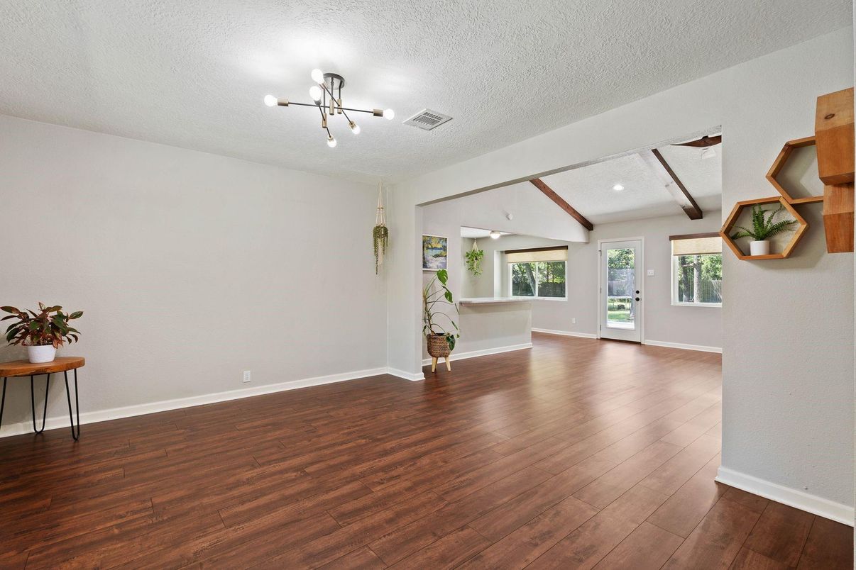 Empty room, Interior, Pendant Lights, Recessed Lighting, Wood Texture Flooring