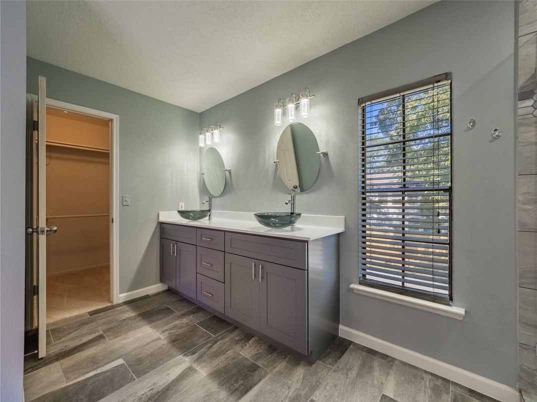 Bathroom, Dual Sink Vanities, Interior, Wood Texture Flooring