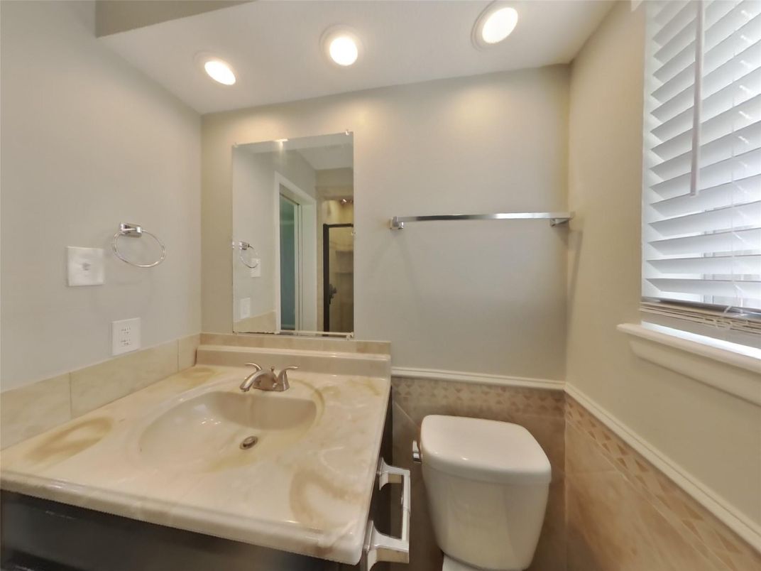 Bathroom, Interior, Recessed Lighting, Wood Texture Flooring