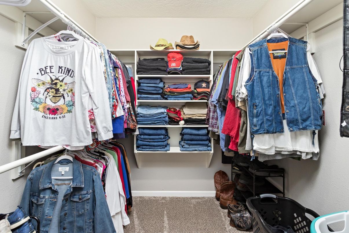 Interior, Walk-in Closets