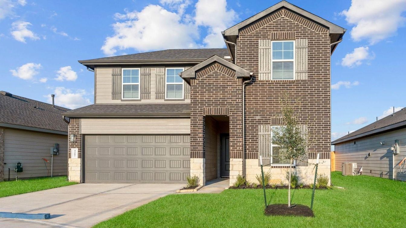 Attached, Exterior, Facade, Brick Facade, Brick Traditional