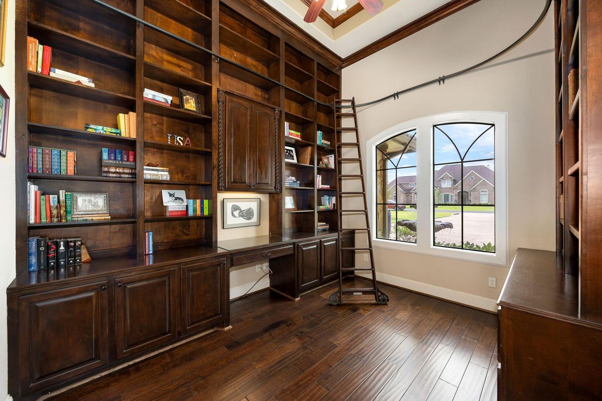 Home Office, Interior, Wood Texture Flooring