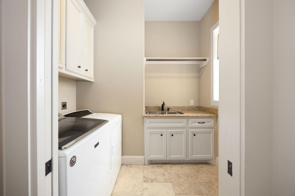 Interior, Washer