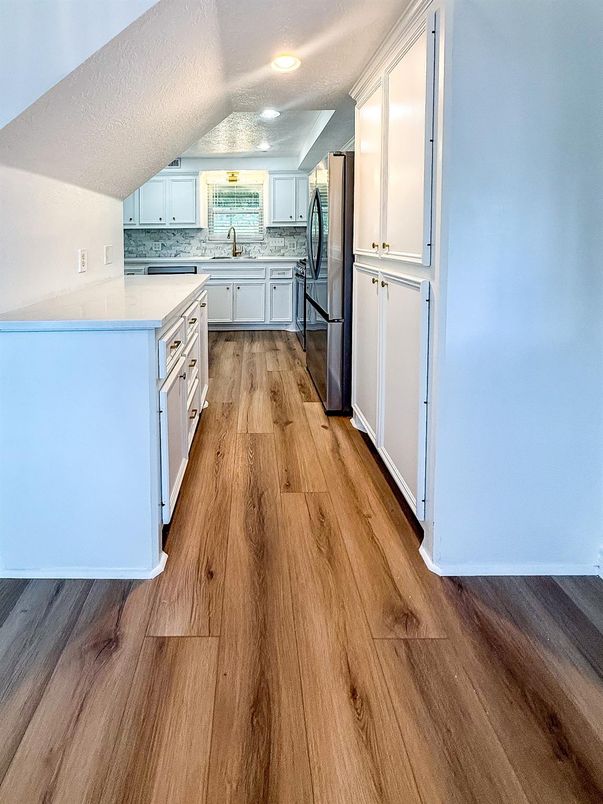 Interior, Kitchen, Recessed Lighting, Wood Texture Flooring