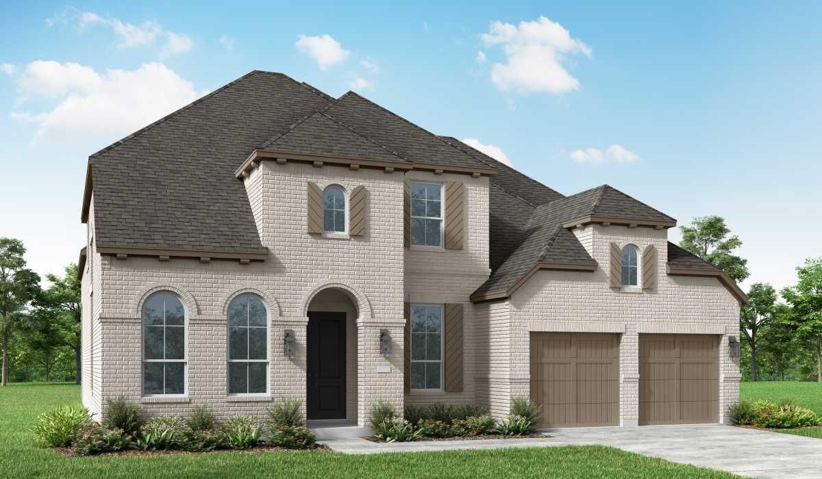 Attached, Exterior, Facade, Brick Traditional