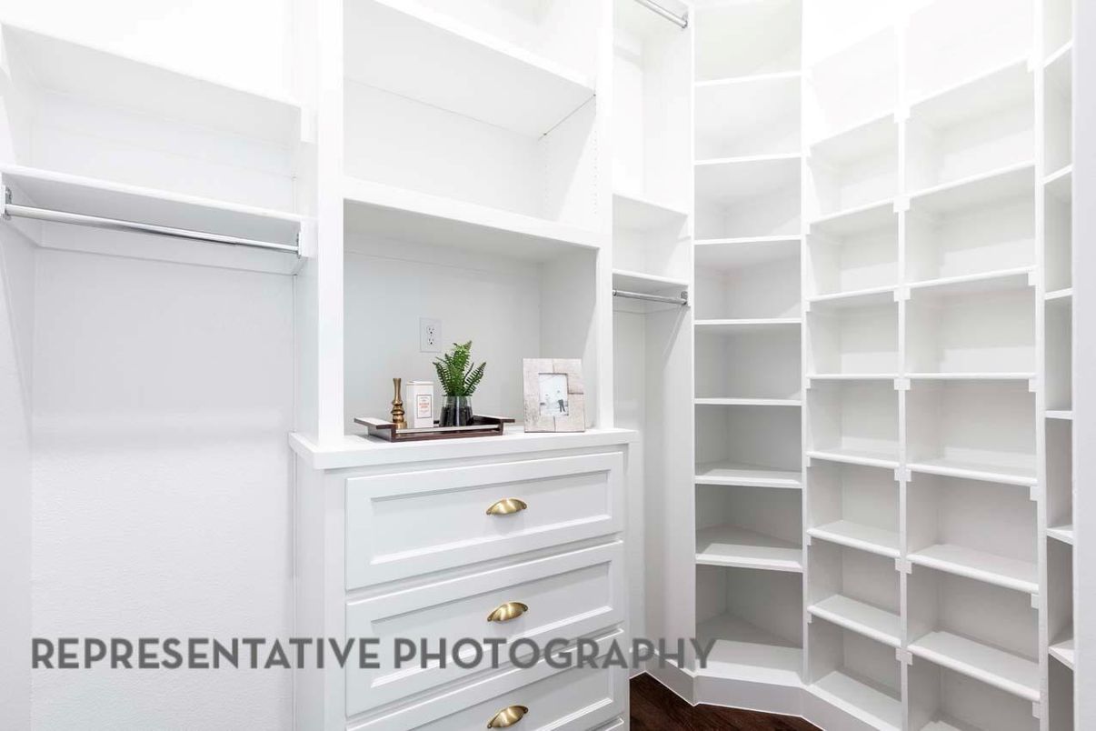 Interior, Walk-in Closets