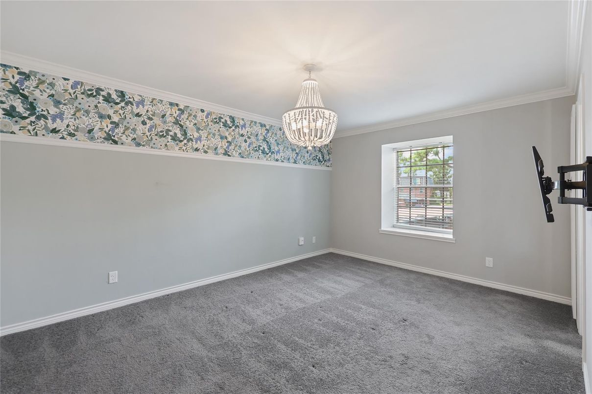 Chandelier, Empty room, Interior