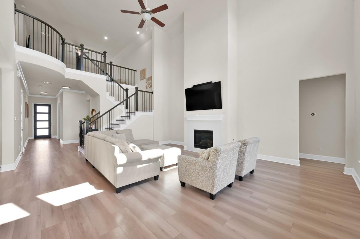 Fireplace, Interior, Living room, Recessed Lighting, Wood Texture Flooring