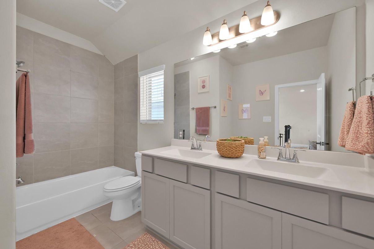 Bathroom, Dual Sink Vanities, Interior