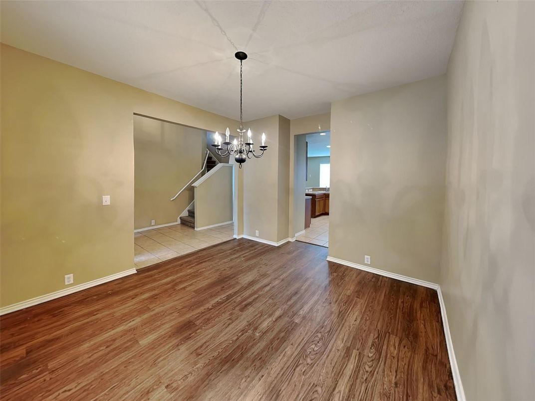 Chandelier, Empty room, Interior, Wood Texture Flooring