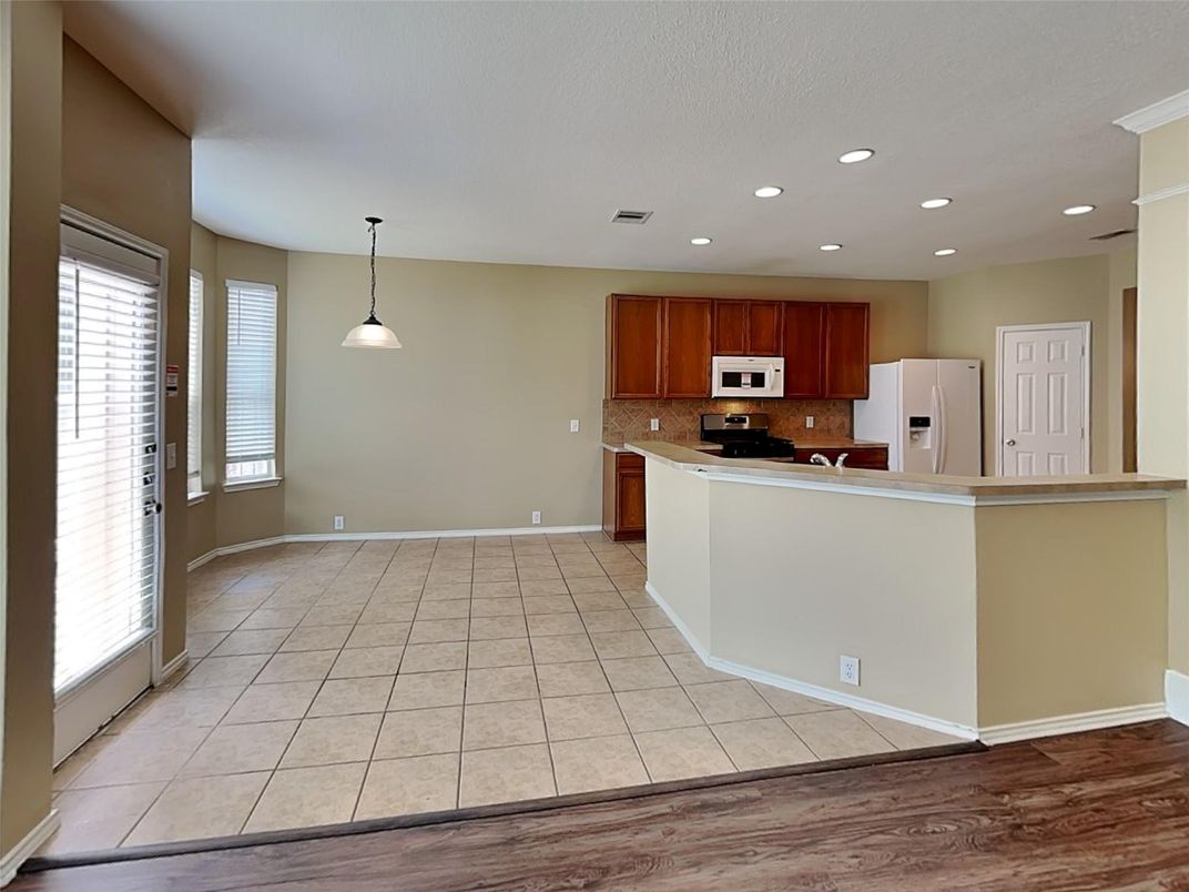 Interior, Kitchen, Pendant Lights, Recessed Lighting, Wood Texture Flooring