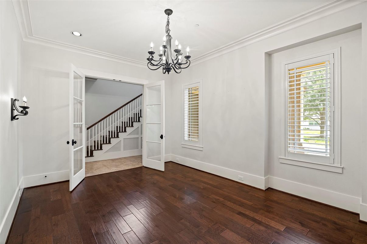 Chandelier, Empty room, Interior, Recessed Lighting, Wood Texture Flooring