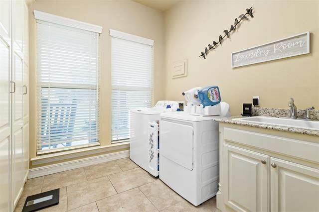 Interior, Washer