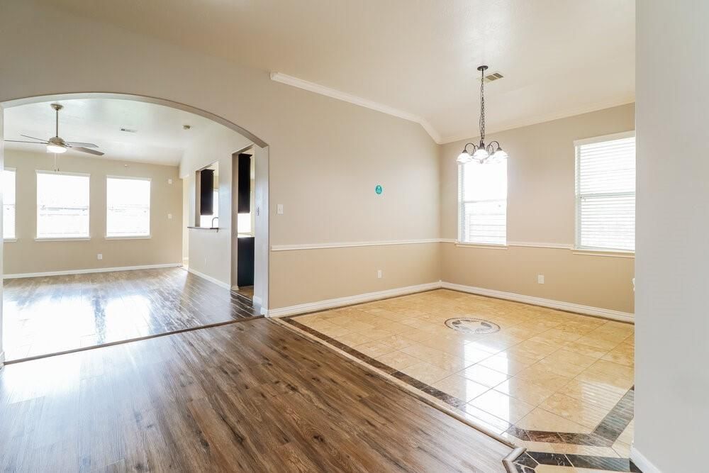 Chandelier, Empty room, Interior, Pendant Lights, Wood Texture Flooring
