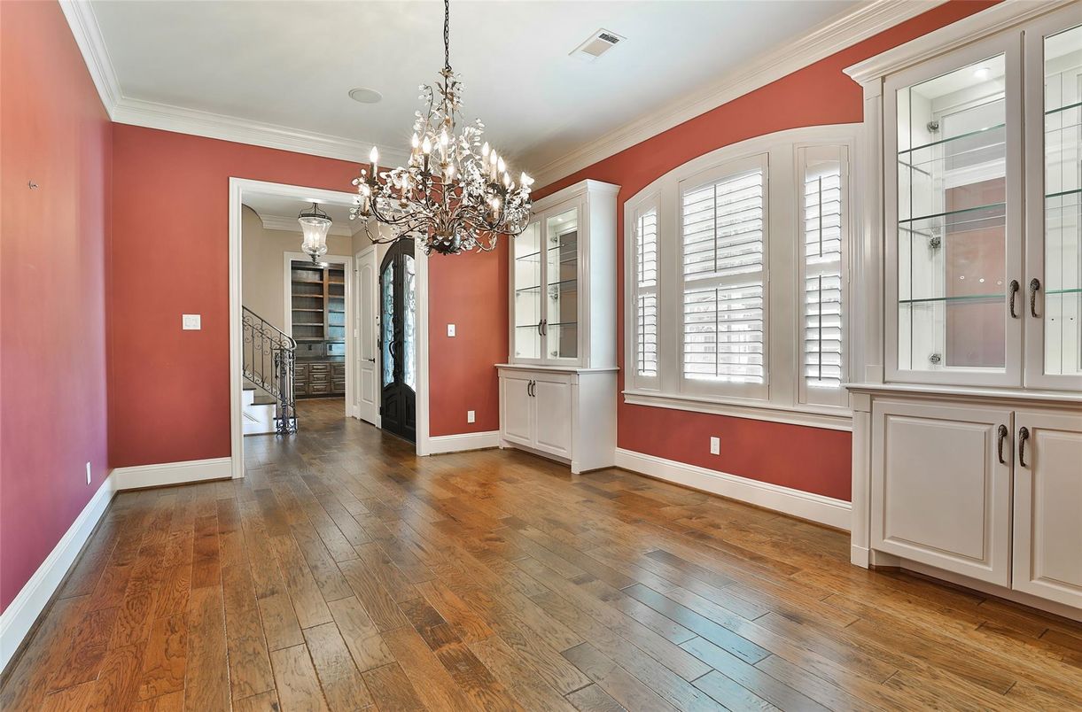 Chandelier, Empty room, Interior, Wood Texture Flooring