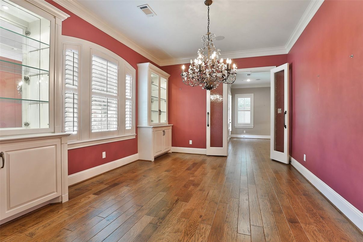 Chandelier, Empty room, Interior, Recessed Lighting, Wood Texture Flooring