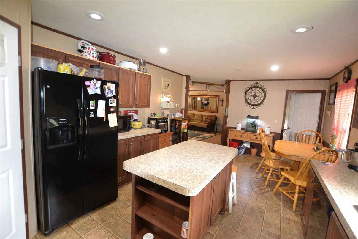 Dining room, Interior, Kitchen, Recessed Lighting
