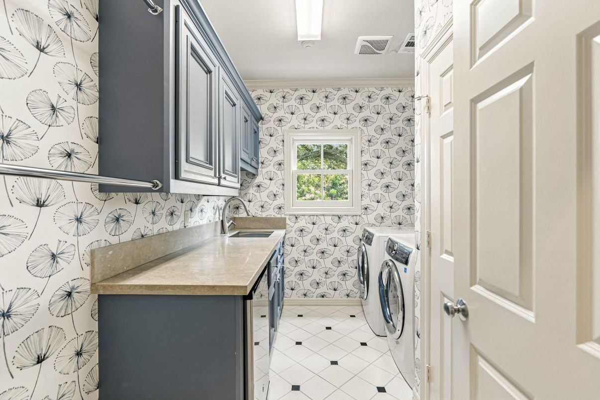 Interior, Washer