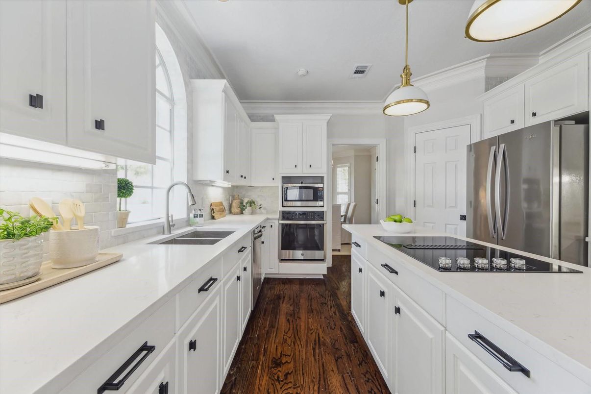 Interior, Kitchen, Pendant Lights, Stainless Steel Appliances, Wood Texture Flooring