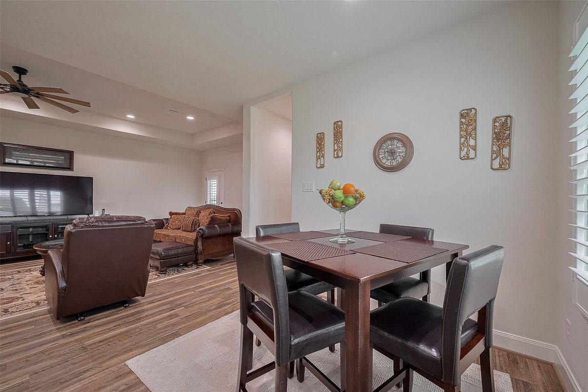 Dining room, Interior, Living room, Recessed Lighting, Wood Texture Flooring