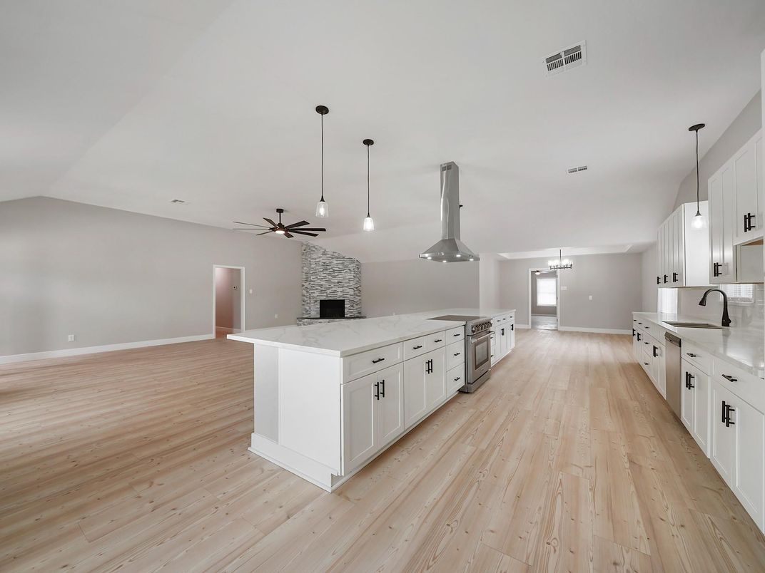 Interior, Kitchen, Pendant Lights, Recessed Lighting, Wood Texture Flooring