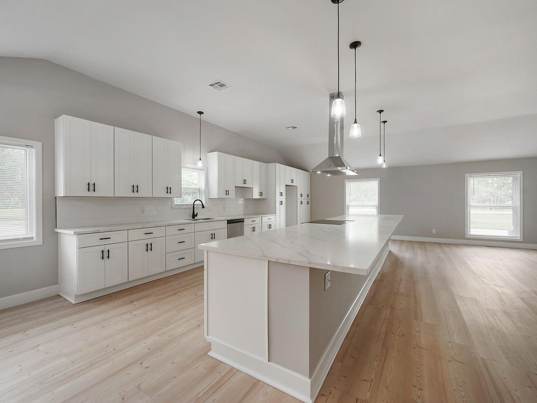 Interior, Kitchen, Pendant Lights, Recessed Lighting, Wood Texture Flooring
