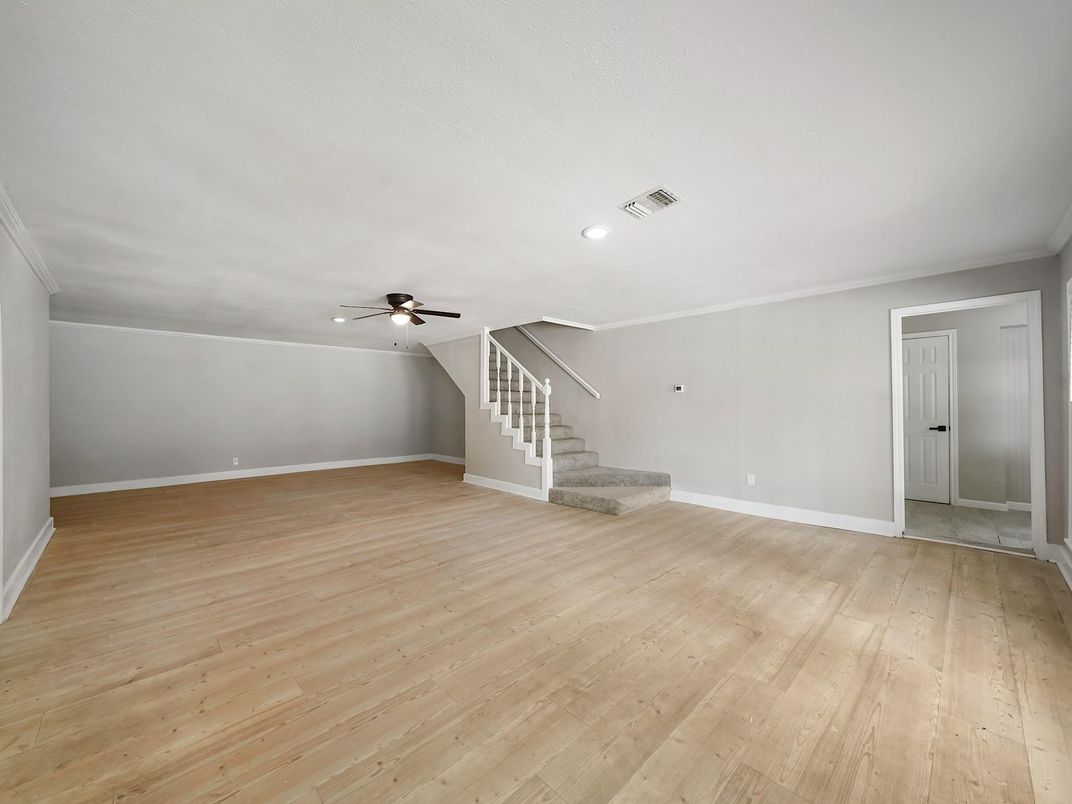Empty room, Interior, Recessed Lighting, Wood Texture Flooring