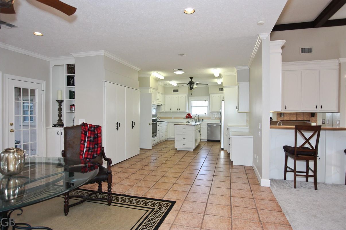 Interior, Kitchen, Recessed Lighting
