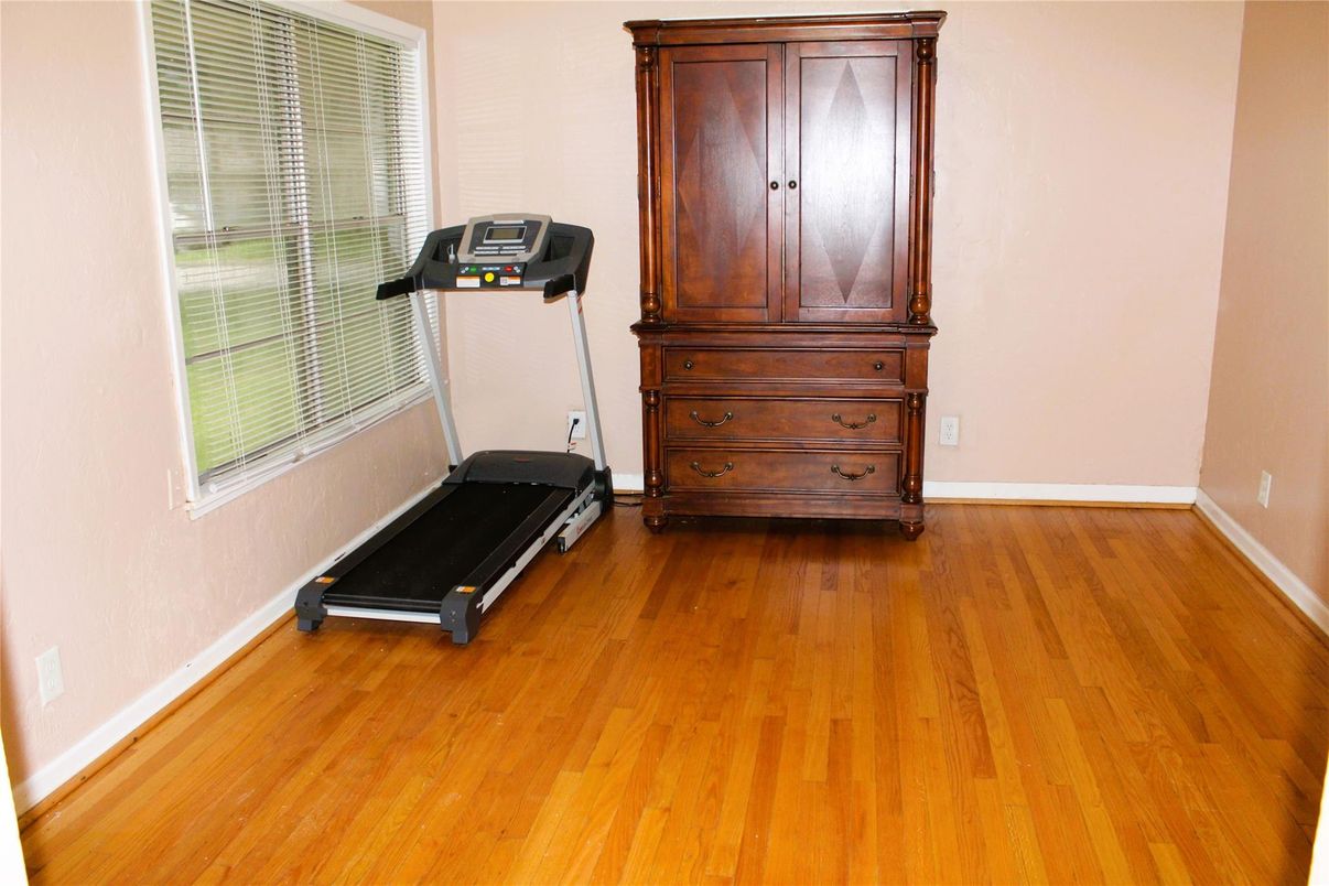 Fitness Equipment, Interior, Wood Texture Flooring